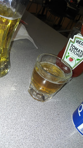 Bowling Alley «Freeway Lanes of Parma», reviews and photos, 12859 Brookpark Rd, Cleveland, OH 44130, USA