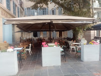 Atmosphère du Restaurant de spécialités provençales La table d'Augustine à Marseille - n°19