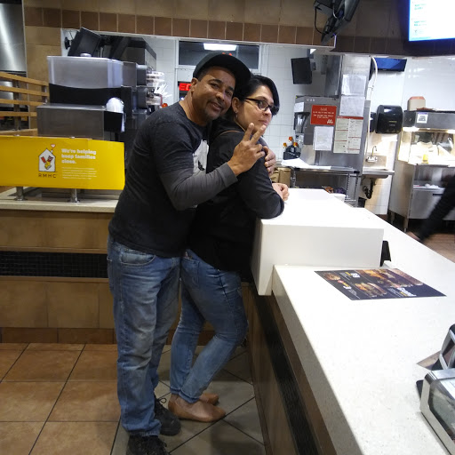 Shopping Mall «Townline Square Shopping Center», reviews and photos, 533 S Broad St, Meriden, CT 06450, USA