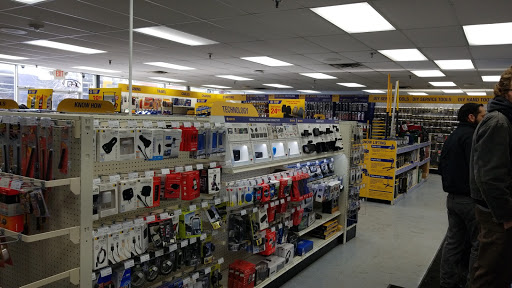 Auto Parts Store «NAPA Auto Parts - Genuine Parts Company», reviews and photos, 7400 W 27th St, St Louis Park, MN 55426, USA