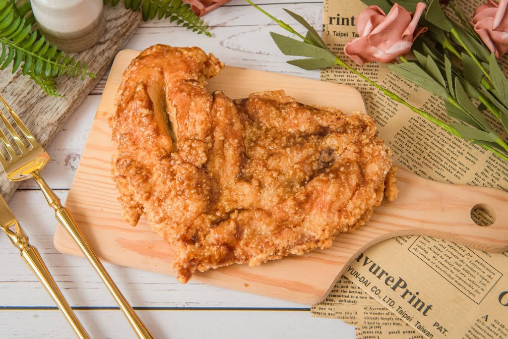 豪傳說雞排 桃園中正店-桃園必吃雞排|熱門炸物|炸物推薦|人氣雞排|台灣小吃|在地推薦炸物 的照片