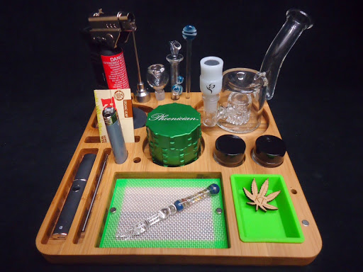 Tobacco Shop «Paraphernalia Boutique - Smoke Shop / Head Shop», reviews and photos, 4234 W Dunlap Ave, Phoenix, AZ 85051, USA