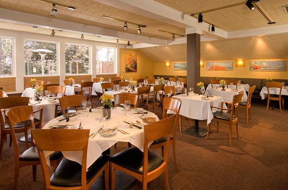 Wolfdale's Cuisine Unique 96145