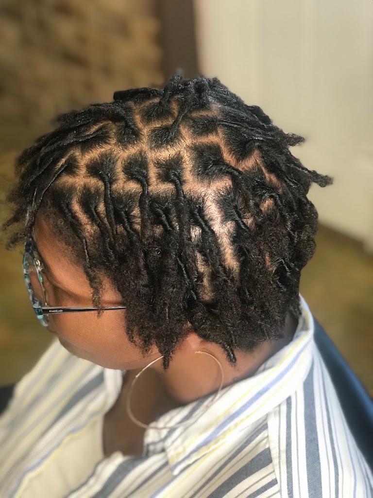 Sherri's Salon 30529