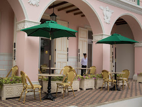 Casa Rosada Restaurante Lounge