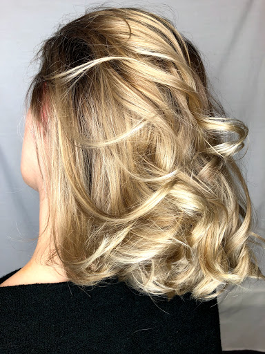 Nail Salon «Overtones Hair Skin & Nail Center», reviews and photos, 115 Temple Hill Rd # 800, Vails Gate, NY 12584, USA