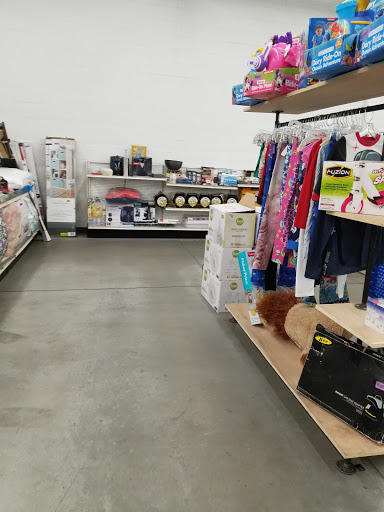 Donations Center «Goodwill», reviews and photos, 239 W Shaw Ave, Clovis, CA 93612, USA