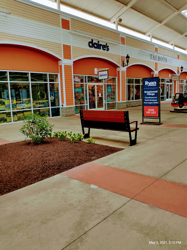 Explore mountain tattoo ideas, creative tattoo ideas in Washington, available at Claires