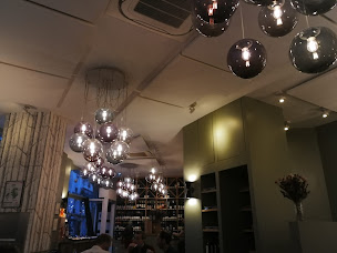 Photo n°51 de GEGEOR - Caviste & Restaurateur à Paris ()