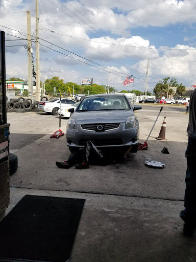 Used Tire Shop «Two Guys Tires and Auto Repair», reviews and photos, 366 N John Young Pkwy, Orlando, FL 32805, USA