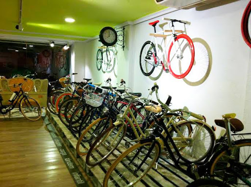 Bikes&City Alicante - Alquiler, rutas, restauración, reparación y venta de bicicletas