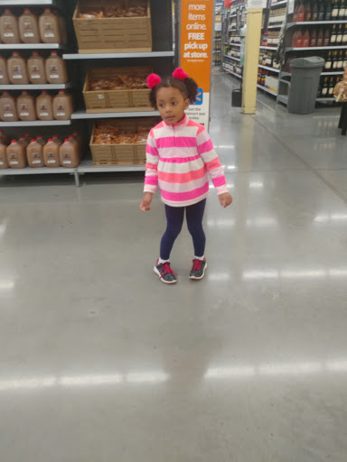 Supermarket «Walmart Neighborhood Market», reviews and photos, 408 Tiny Town Rd, Clarksville, TN 37042, USA