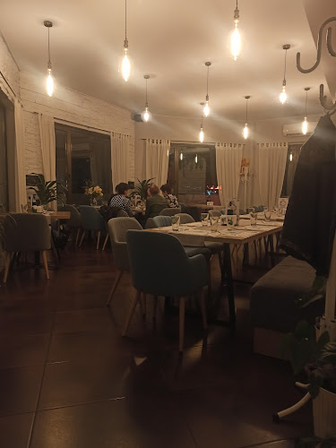 Рибен Ресторант „Лотос“ Работно време