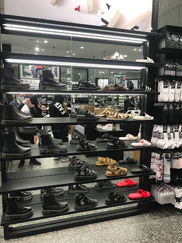Hype DC Bayfair - Shoe store