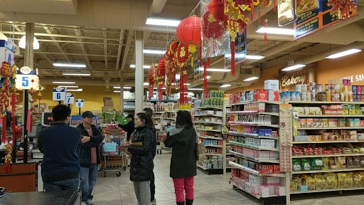 Asian Grocery Store «Pacific Ocean Marketplace - Denver», reviews and photos, 2200 W Alameda Ave, Denver, CO 80223, USA
