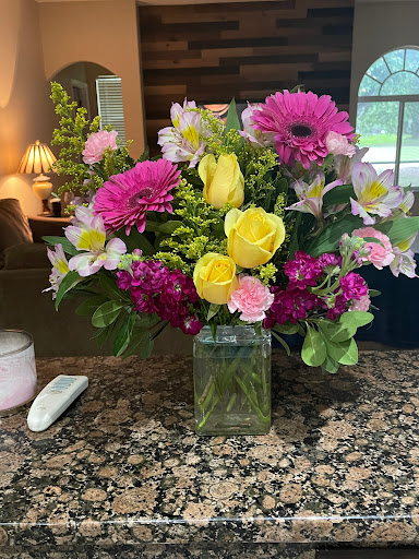 Florist «Blooms & Bouquets», reviews and photos, 2502 N Howard Ave, Tampa, FL 33607, USA