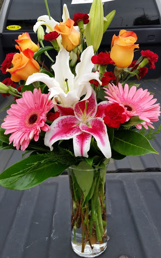Florist «Rainbow Floral», reviews and photos, 5820 Pacific Ave SE, Lacey, WA 98503, USA