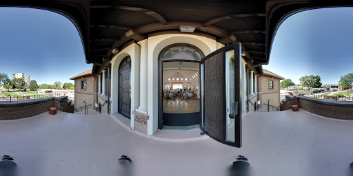 Banquet Hall «The Riviera Ballroom», reviews and photos, 812 Wrigley Dr, Lake Geneva, WI 53147, USA