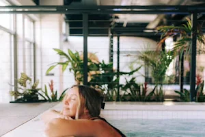 Soak & Sage - A Social Wellness Spa image