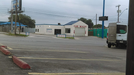 Car Wash «Fast Track Express Wash», reviews and photos, 6402 San Pedro Ave, San Antonio, TX 78216, USA