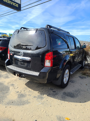 Used Car Dealer «J & A Auto Center», reviews and photos, 211 Broadway, Raynham, MA 02767, USA