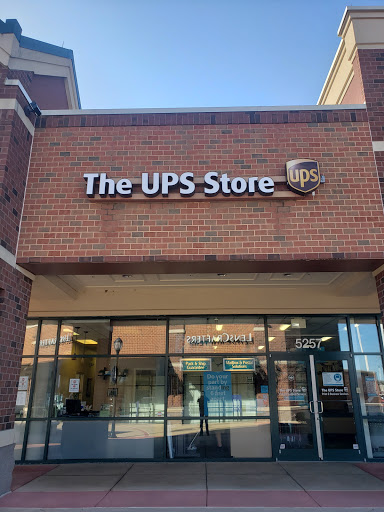 Shipping and Mailing Service «The UPS Store», reviews and photos, 5257 Buckeystown Pike, Frederick, MD 21704, USA