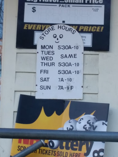 Convenience Store «Dover Discount Beverages», reviews and photos, 79 Dover Point Rd, Dover, NH 03820, USA