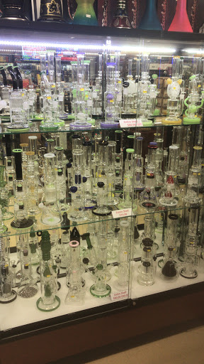 Cigar Shop «Park Avenue Smoke Shop», reviews and photos, 194 Park Ave, Worcester, MA 01609, USA