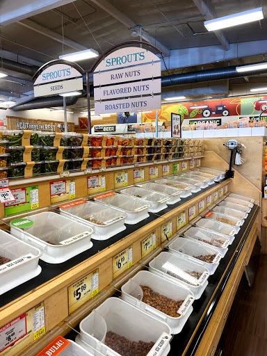 Health Food Store «Sprouts Farmers Market», reviews and photos, 835 W Foothill Blvd, Claremont, CA 91711, USA