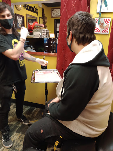 Tattoo Shop «Queen City Classic Tattoos», reviews and photos, 1323 Wabash Ave, Terre Haute, IN 47807, USA