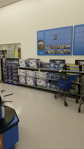 Discount Store «Walmart», reviews and photos, 750 Middle Country Rd, Middle Island, NY 11953, USA