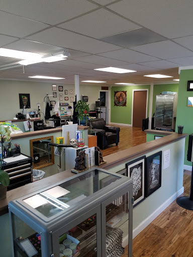 Tattoo Shop «Famous Tattoo & Body Piercing», reviews and photos, 1973 S Victoria Ave, Ventura, CA 93003, USA