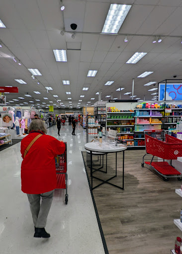Department Store «Target», reviews and photos, 1215 N Landing Way, Renton, WA 98057, USA