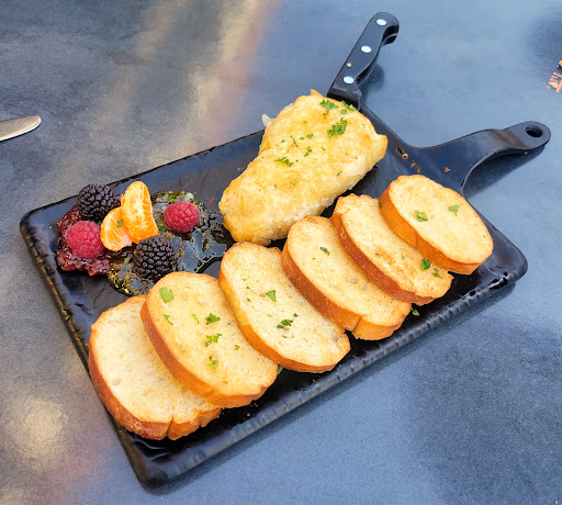 American Restaurant «Monterey Court», reviews and photos, 505 W Miracle Mile, Tucson, AZ 85705, USA