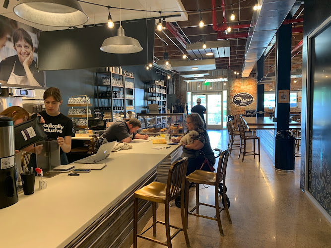 Bitty & Beau's Coffee