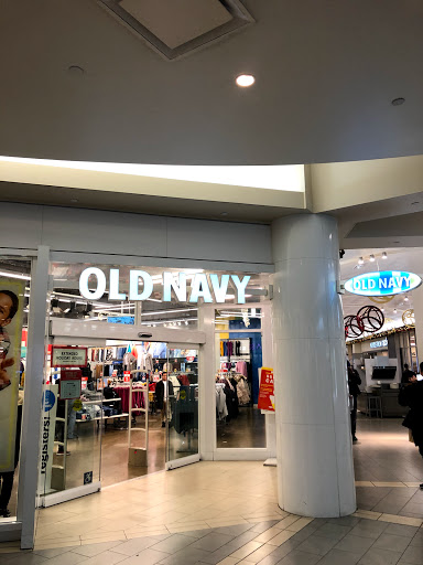 Clothing Store «Old Navy», reviews and photos, 40-24 College Point Blvd, Flushing, NY 11354, USA