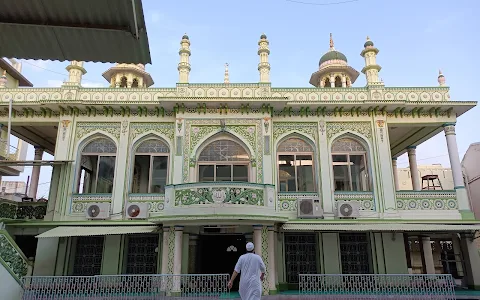 Minara Masjid image