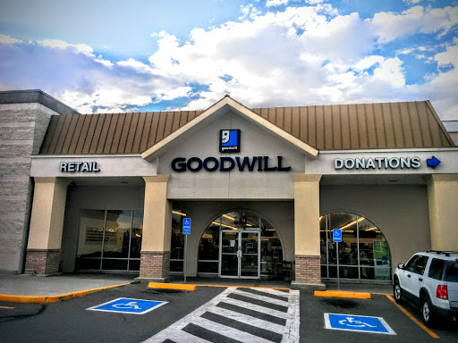 Thrift Store «Goodwill Arvada - Wadsworth», reviews and photos, 7547 W 80th Ave, Arvada, CO 80003, USA