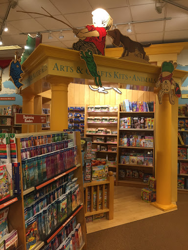 Book Store «Barnes & Noble Booksellers Maple Grove», reviews and photos, 8040 Wedgewood Ln N, Maple Grove, MN 55369, USA