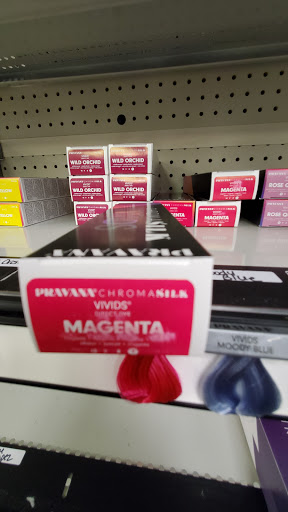 Cell Phone Store «Boost Mobile Premier Store», reviews and photos, 1276 E Dundee Rd, Palatine, IL 60074, USA