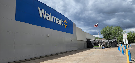 Department Store «Walmart Supercenter», reviews and photos, 8450 University Ave NE, Fridley, MN 55432, USA