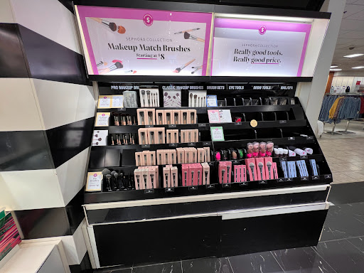 Cosmetics Store «SEPHORA», reviews and photos, 912 Brandon Town Center Dr, Brandon, FL 33511, USA