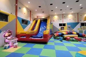 The Jump Zone, Kids Play Area, Kids play zone,Kids Birthday Party Venue, Kids birthday party hall. image
