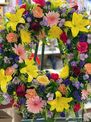 Florist «Country Cousins Flower shop», reviews and photos, 841 E Whittier Blvd, La Habra, CA 90631, USA