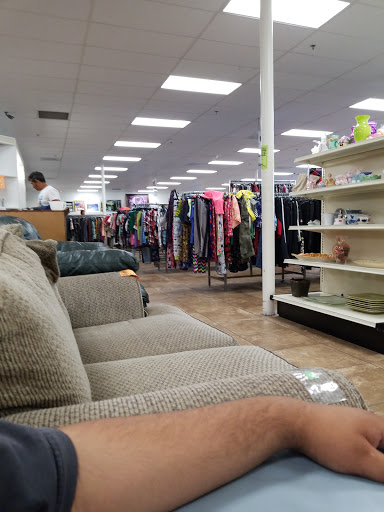 Thrift Store «Goodwill Retail Store & Donation Center», reviews and photos, 1560 Newbury Rd #5, Newbury Park, CA 91320, USA