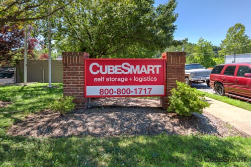 Self-Storage Facility «CubeSmart Self Storage», reviews and photos, 3179 Draper Dr, Fairfax, VA 22031, USA