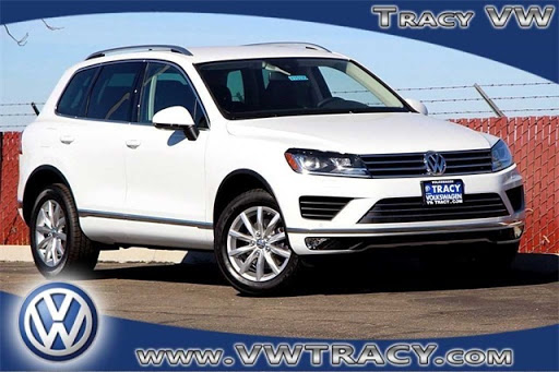 Used Car Dealer «Tracy Volkswagen CA», reviews and photos, 2605 Auto Plaza Way, Tracy, CA 95304, USA