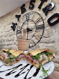 Photo n°96 de PIZZERIA DEL MAESTRO AU FEU DE BOIS à Paris ()