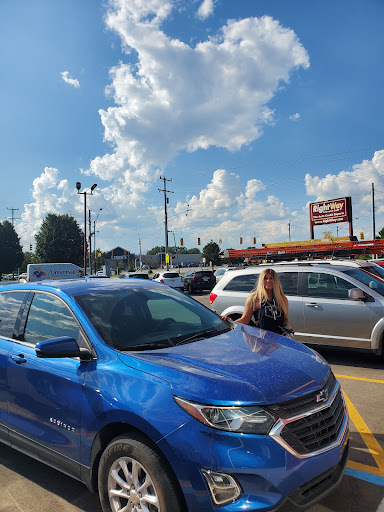 Car Dealer «RightWay Auto Sales», reviews and photos, 34966 S Gratiot Ave, Charter Twp of Clinton, MI 48035, USA