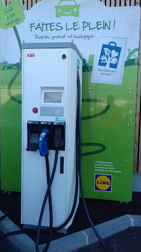 Borne de recharge de véhicules électriques Lidl Charging Station Sélestat